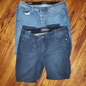 Lot of 2 Torrid Skinny Jeans Bombahell & Sky High
